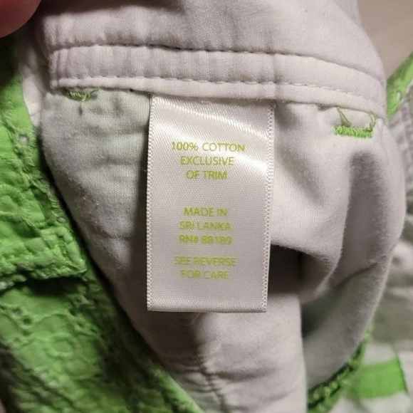 Lilly Pulitzer Green Walsh shorts Size 0 - Picture 4 of 8